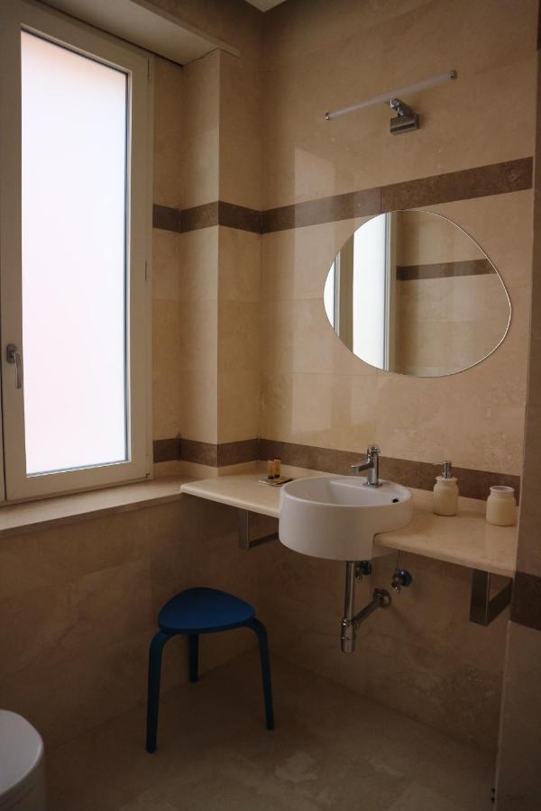 Affittacamere Home33 Napoli