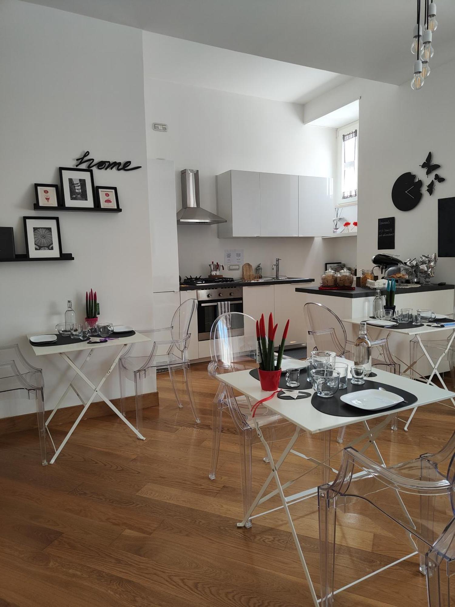 Home33 *